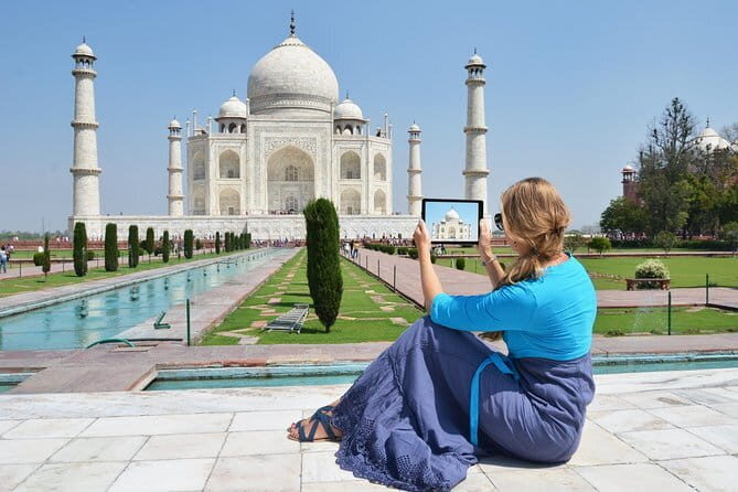 Access to the Taj Mahal skipping the Queue - Taj Mahal Tickets - Getting the most out of your Taj + Fort day