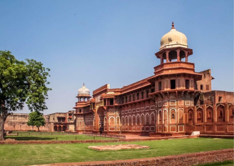 Agra: Agra Fort Skip-the-line ticket with Full Guided Tour - Language Choice: Great When It Works, Important to Get Right