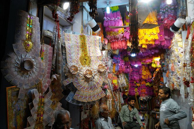 Agra City Cultural Walk - Shri Mankameshwar Mandir: a calm stop with real cultural context