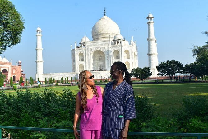 Agra: Fast-Track Taj Mahal Entry Ticket + Optional Guided Tour - Price and logistics: is $32 worth it?