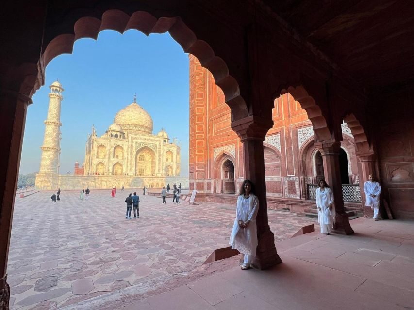 Agra: Guided City Tour Taj Mahal Agra Fort & Baby Taj by Car - Key things to notice before you go