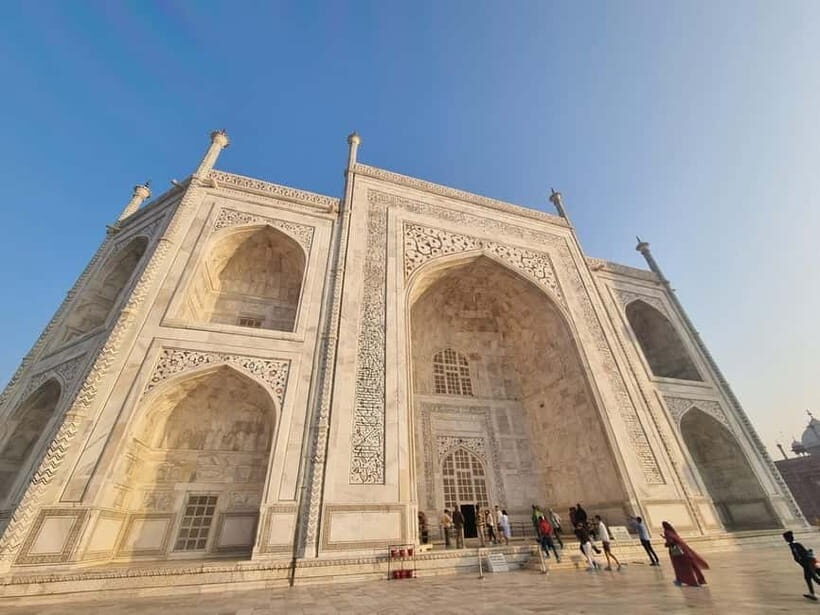 Agra: Guided City Tour Taj Mahal Agra Fort & Baby Taj by Car - Lunch Break at a Comfortable Restaurant Stop