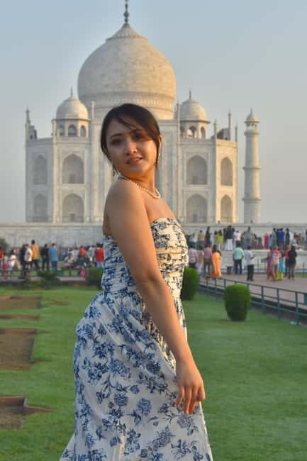 Agra Local Sightseeing with Sunrise or Sunset Experience - Taj Mahal with skip-the-line entry and an inlay-work show