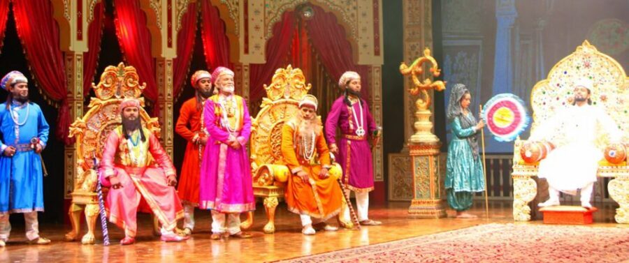Agra: Mohabbat the Taj show tickets and agra transfers - Language support: how to follow the story even if you don’t speak Hindi/Urdu
