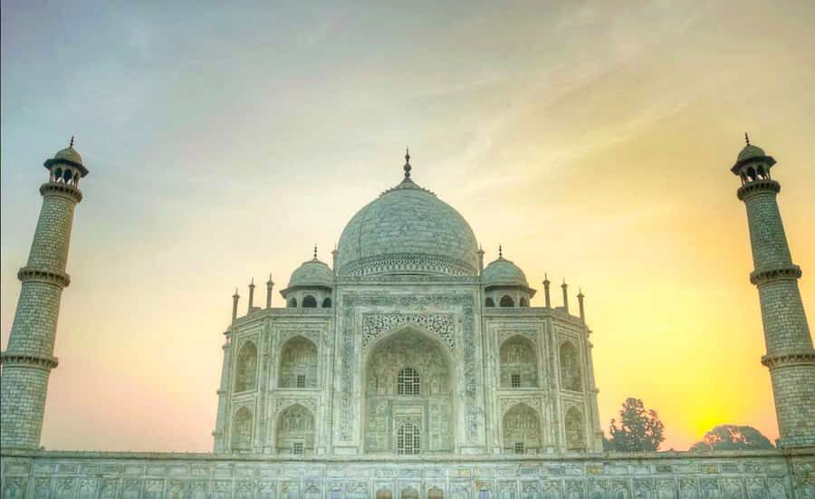 Agra: Premier Tour of Taj Mahal & Agra Fort All Inclusive - The lunch stop and Agra craft time without the stress