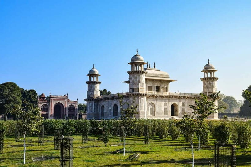 Agra: Skip-the-Line Taj Mahal, Agra Fort & Baby Taj Tour - Timing, pickups, and what 3 to 10 hours feels like