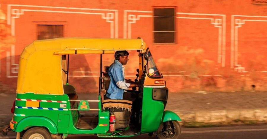 Agra: Skip The Line Taj Mahal Tour With Optional Tuk Tuk - 2.5 Hours at the Taj Mahal: What Your Time Is For