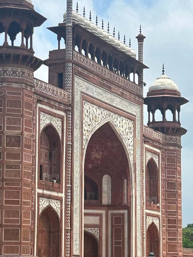 Agra : Skip the line tour for Taj Mahal, Agra fort - The 2:30 a.m. start that makes Taj Mahal worth it