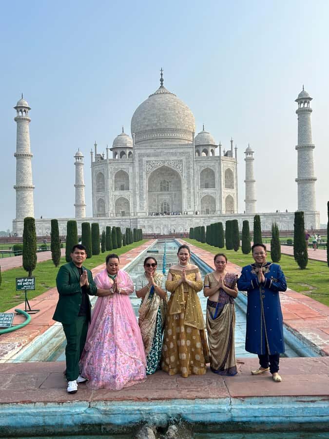 Agra : Skip the line tour for Taj Mahal, Agra fort - Agra Fort: red sandstone, Akbar’s rebuilding, and key palace stops