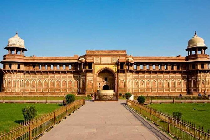 Agra: Taj Mahal and Agra Fort Private Guided Half-Day Trip - Getting into the Taj Mahal without the gate chaos
