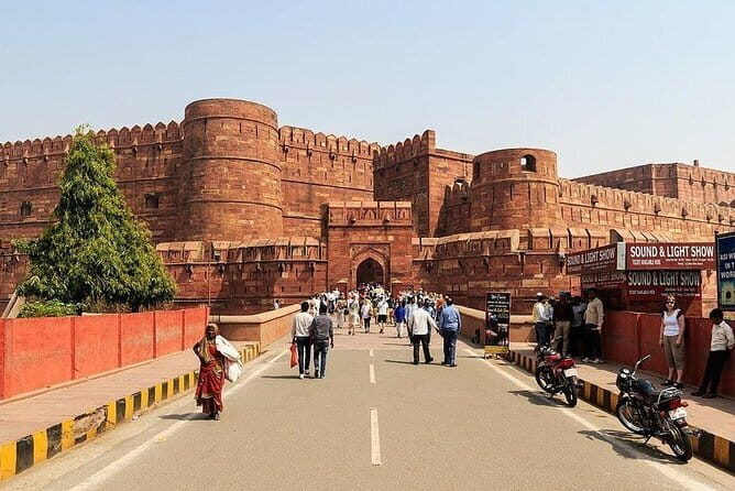 Agra: Taj Mahal and Agra Fort Private Guided Half-Day Trip - Agra Fort: the view across the Yamuna (and what makes it special)