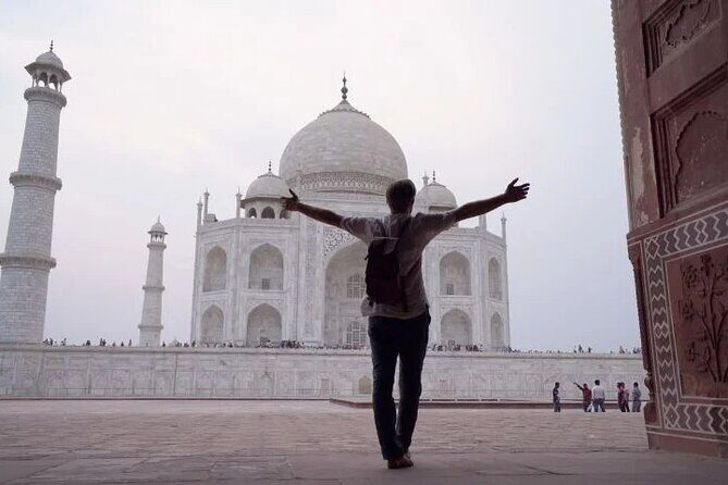 Agra: Taj Mahal and Mausoleum Guided Tour with Skip-the-Line - Private Hotel Pickup and Agra Car Reality Check