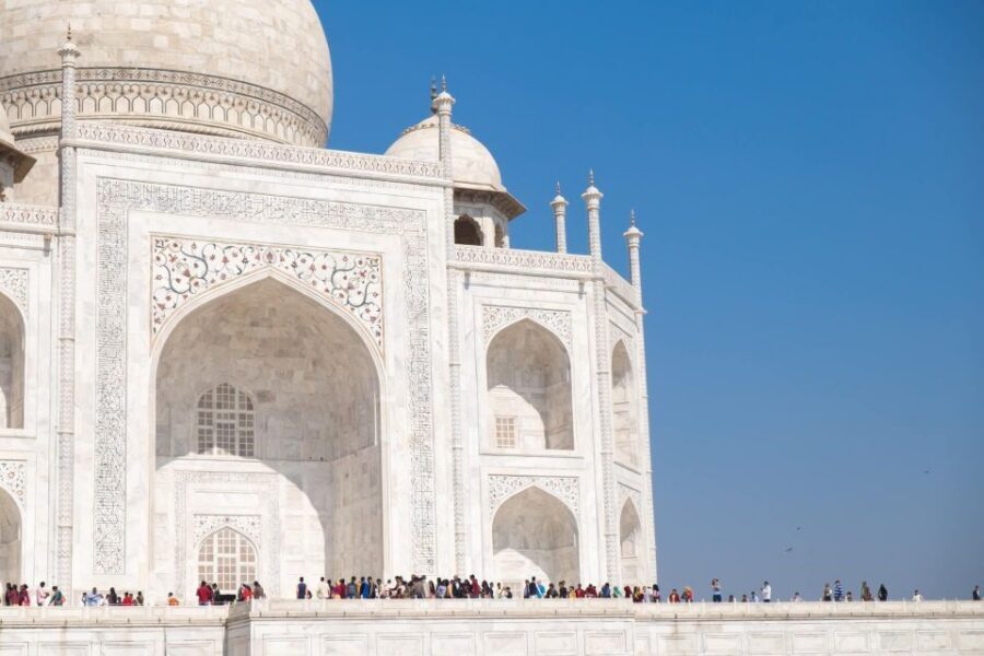 Agra: Taj Mahal Express Entry Tickets - What you’ll notice: marble, details, and the Taj’s visual tricks