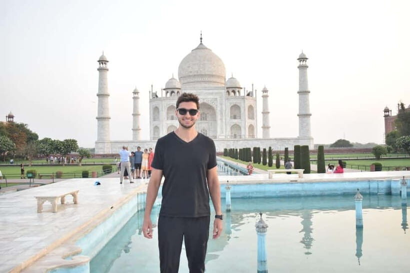 Agra: Taj Mahal Living History Private Experience - Your Private Vehicle and How It Changes the Experience