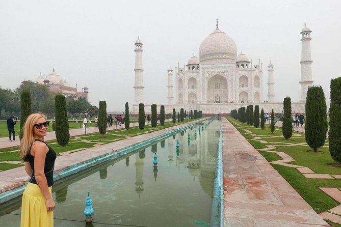 Agra: Taj Mahal Skip-the-Line Entrance Ticket - Private Delhi pickup and the 12-hour reality check