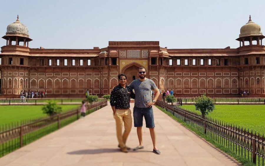 Agra: Taj Mahal Sunrise and Agra Fort Guided Day Trip - Agra Fort: turning your “wow” into Mughal-era understanding