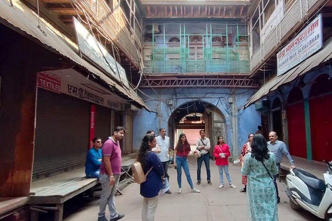 Agra Walking Tour - Jama Masjid: one of Agra’s biggest mosque stops