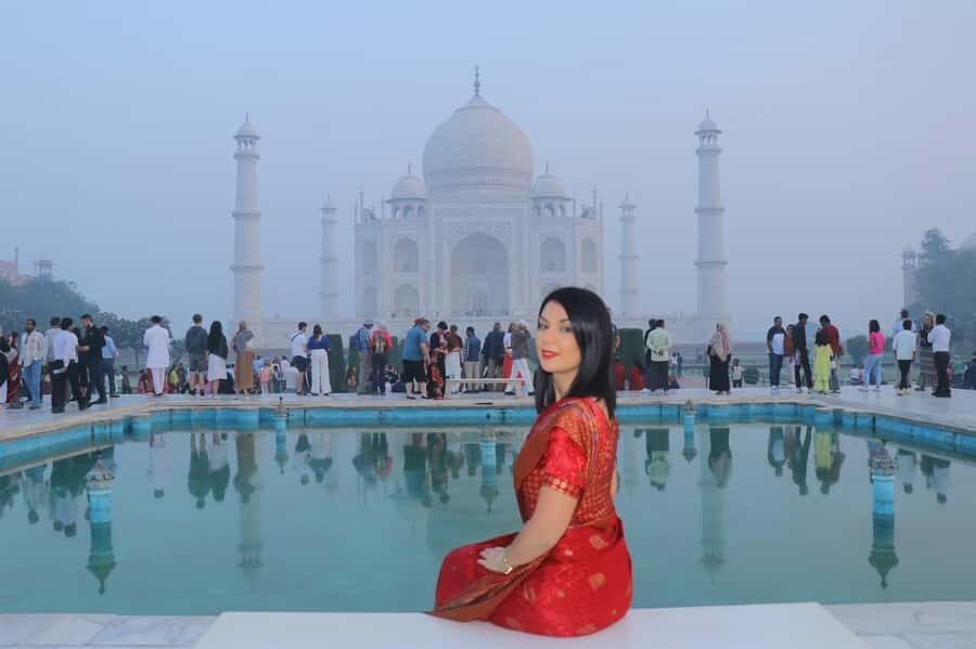 Book Taj Mahal Entry Tickets with Skip the Line Entry. - What the Guided Walk Feels Like on the Ground