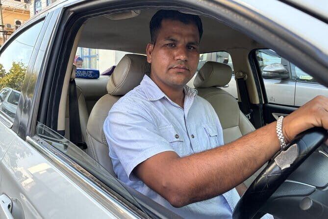 From Agra: Private one way Transfers Cab To Delhi drop - The bottom line: should you book this Agra to Delhi private cab?