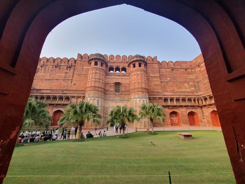 From Delhi: Deluxe Taj Mahal and Agra tour with Luxury Cars - Price and logistics: what $73 buys you in a Taj-and-Agra day