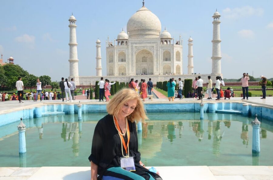 From Delhi : Private Taj Mahal & Agra Tour with 5 Star Lunch - Agra Fort: Akbar’s Red Sandstone Palace, Walked With Context