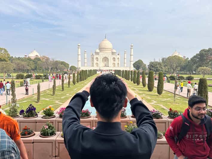 From Delhi: Private Taj mahal and Agra Fort with Car Tour - Agra Fort: why the walls feel personal with the right guide