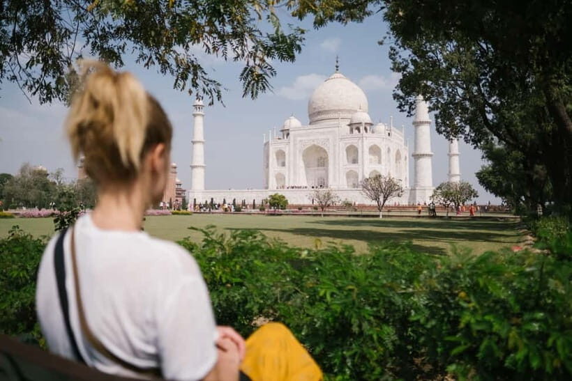 From Delhi: Sunrise Taj Mahal Tour To Agra - Agra Fort on the schedule: Mughal power in a different mood