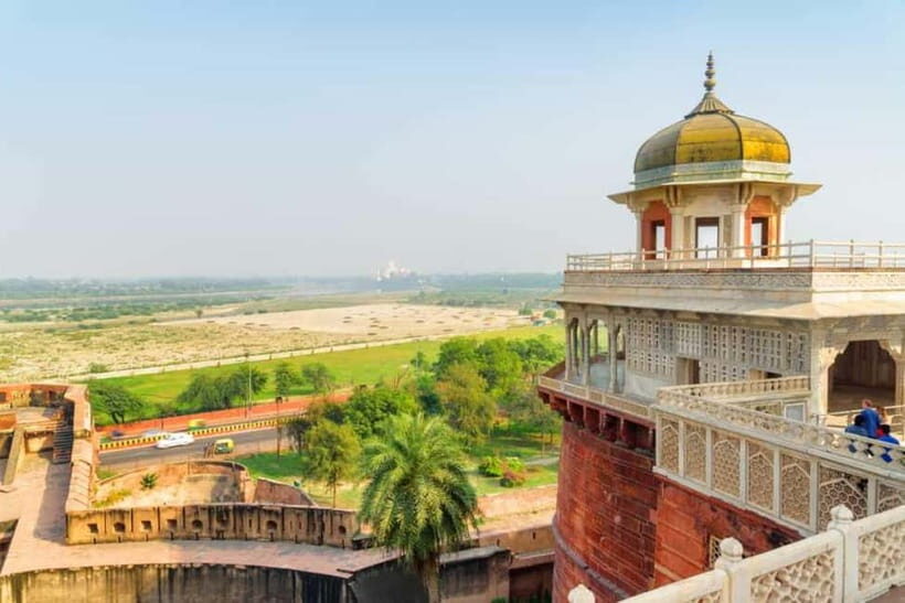 From Delhi: Sunrise Taj Mahal Tour With Elephant SOS - Agra Fort in 90 minutes: Mughal architecture beyond the postcard