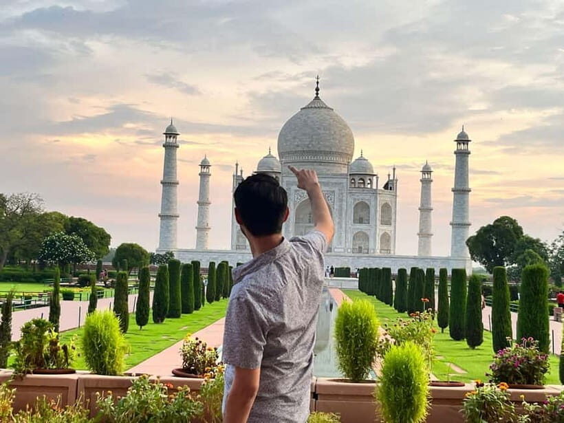 From Delhi : Taj Mahal & Agra Private Day Tour by Car - Key points to know before you go