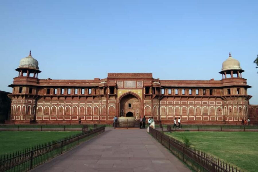 From Delhi: Taj Mahal and Agra Fort Day Tour with transfer - Key things to know before you go