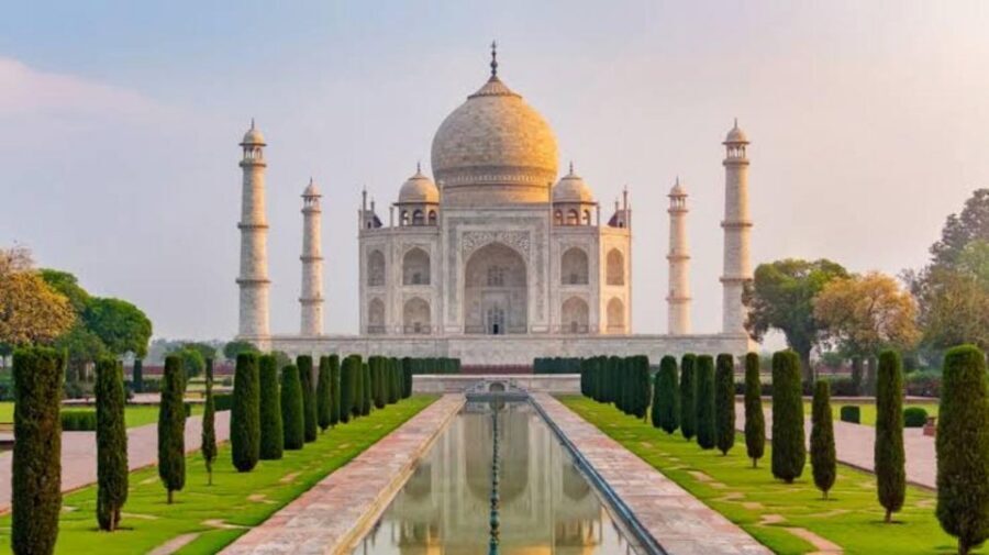 From Delhi: Taj Mahal Sunrise & Agra Fort Guided Day Trip - Who this tour fits best (and who may feel limited)