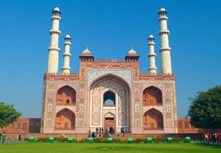 From Delhi:Overnight Taj Mahal Tour by Car with 5-Star Hotel - Day 1 in Agra: what those afternoon sights really give you