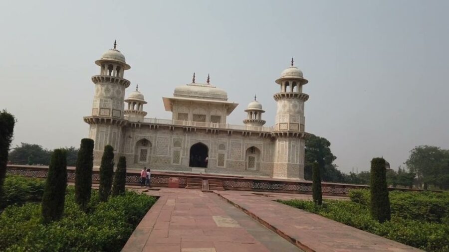 From Rishikesh: 2 Days Taj Mahal Agra Tour - Who should book this tour (and who should skip it)