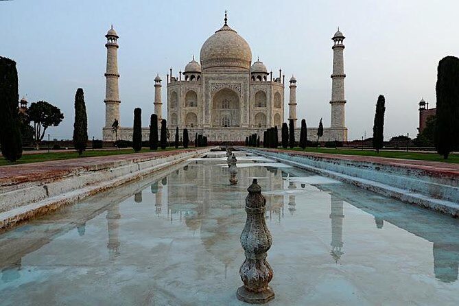 Full-Day City Tour of Agra visit The Taj Mahal, Agra Fort & Fatehpur Sikri - Agra Fort and Akbar: red sandstone, mosques, and courtyards