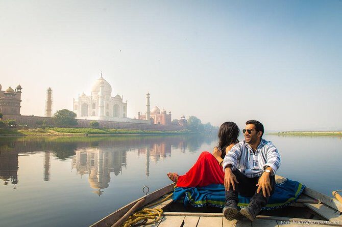 Full day Taj Mahal, Agra Fort, Fatehpur Sikri By Car From Agra - Service quality: what the guide and driver help you with