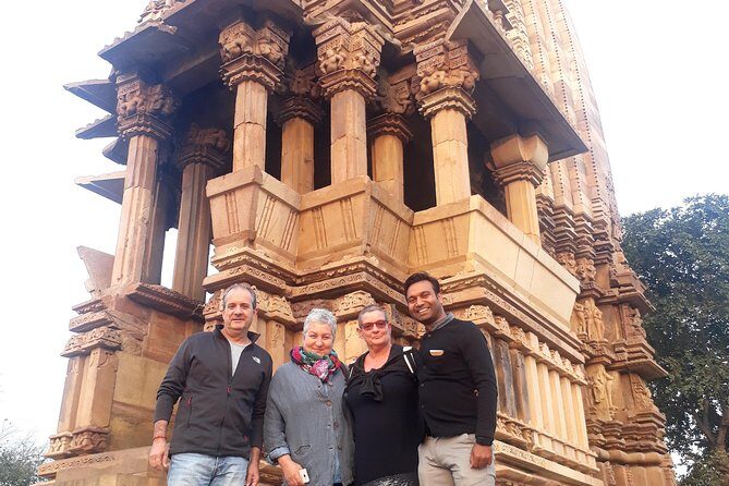 Gwalior Tour - Same Day Tour to Gwalior From Agra - Sas Bahu Temple: one name, two temples, one architectural lesson
