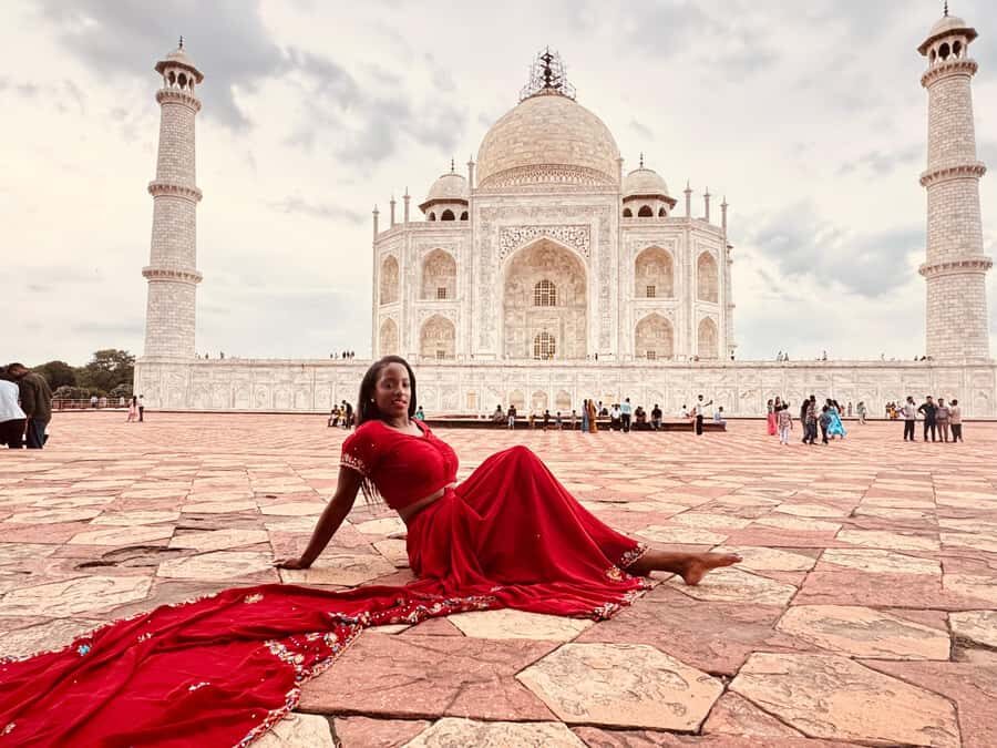 India: Premier High Value Taj Mahal Tickets with Transfers - The Carpet Factory Connection (What That Adds)
