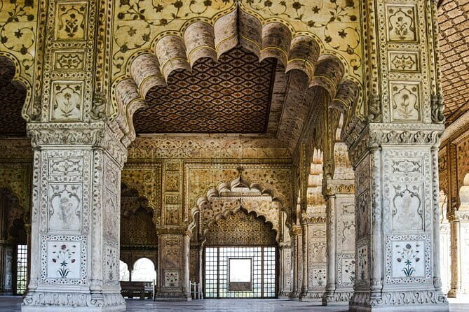 LOCAL Agra :Taj Mahal Sunrise / Sunset Private Tour by Car - Guide Ali and the art of moving efficiently
