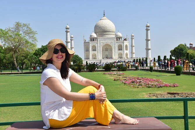 LOCAL Agra :Taj Mahal Sunrise / Sunset Private Tour by Car - Private car logistics: AC sedan, pickup, and a realistic schedule