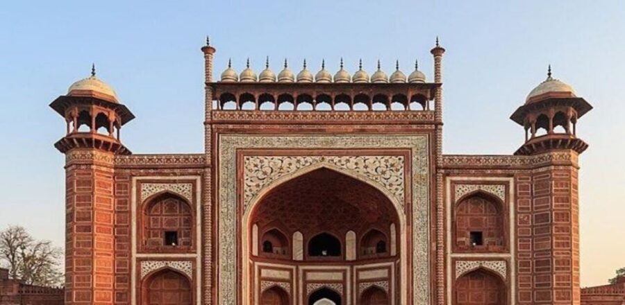 Mumbai to Agra Taj Mahal Tour: Same-Day or Multi-Day - Agra Fort after the Taj: switching from romance to power