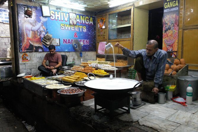 Old Agra City Short Cultural Walk - The guide experience: why Arif’s style is the real star