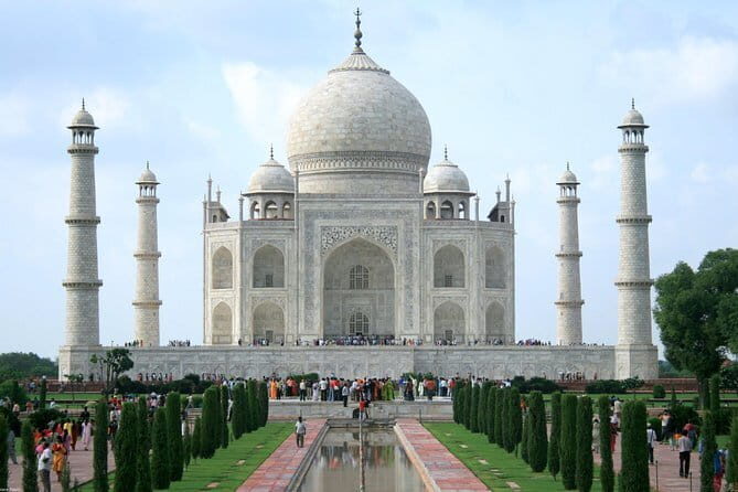 Private Agra Tour to TajMahal from Delhi by Car - Price and Value: Why $30 Can Be a Good Deal (and When It Might Not)