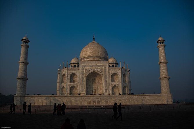 Private Half Day Sunrise Tour of Taj Mahal from Agra - Taj Mahal sunrise: what to expect in the first stop