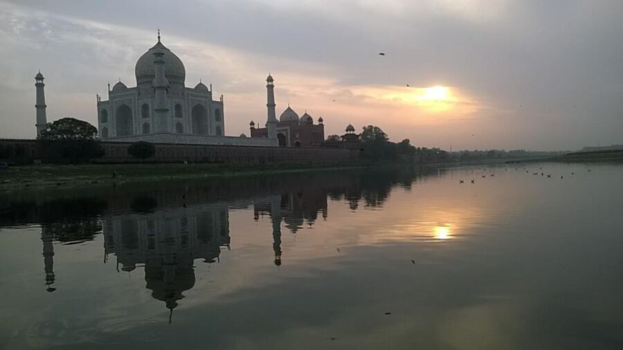 Same Day Incredible Taj Mahal Tour From Jaipur By Car - Key things to know before you go