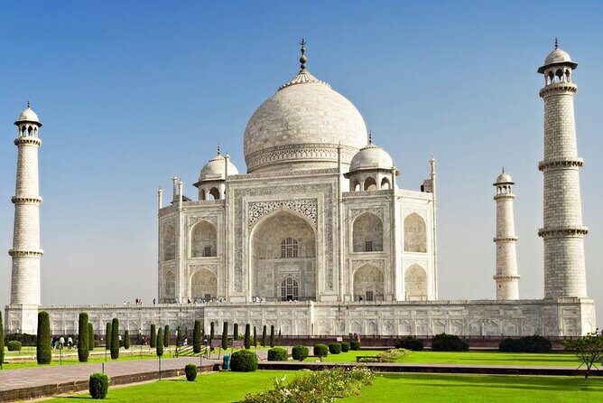 Skip the line Taj Mahal and Agra Fort private Tour by Car - Key Things That Make This Tour Worth Your Time