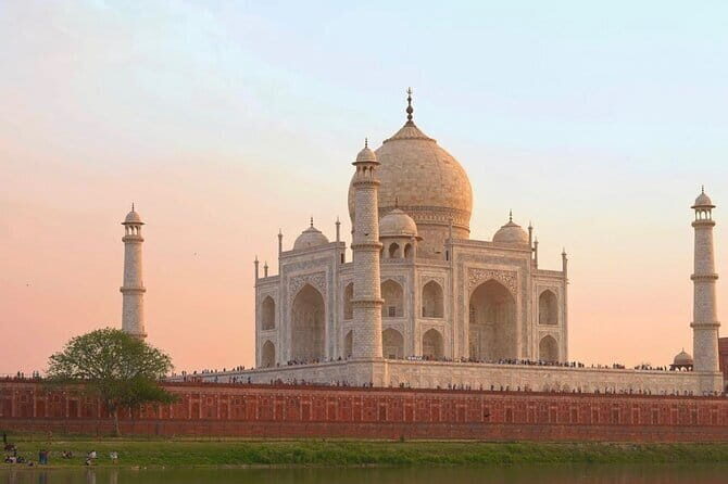 Skip The Line Taj Mahal Tour - Guide Styles: Why Names Like Praveen and Kapil Matter