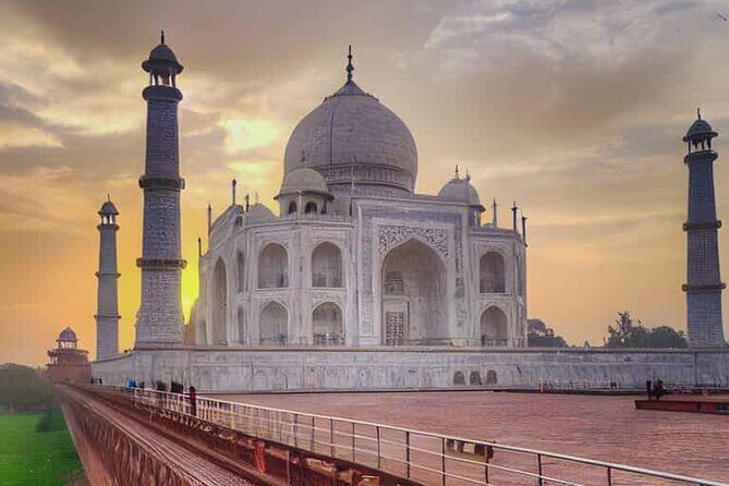 Taj Mahal, Agra Fort & Baby Taj Private Guided City Tour - Mehtab Bagh at sunset: the calm rear view option
