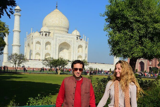 Taj Mahal & Agra Fort Skip-the-Line Tour from Delhi or Agra - Getting the most out of a private guide (and why Akleem Khan stands out)