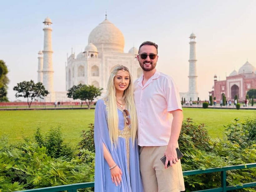 Taj Mahal Day Trip from Delhi by Gatimaan Express Train - Pickup to return: the day’s flow in plain terms