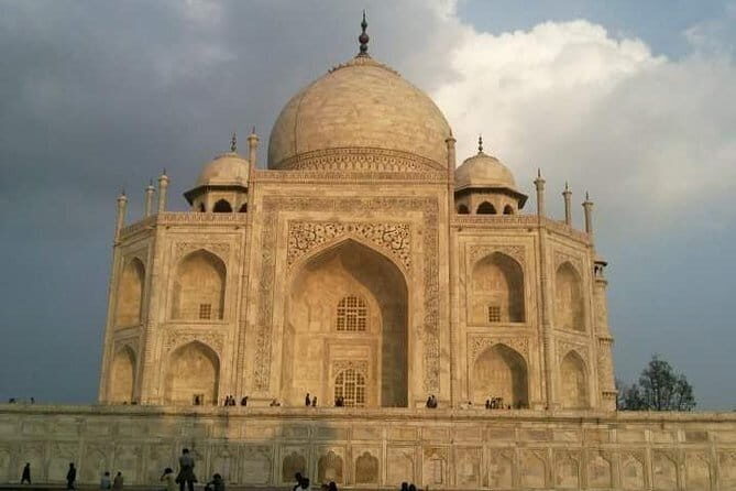Taj Mahal Entrance Ticket - Key highlights to know before you go